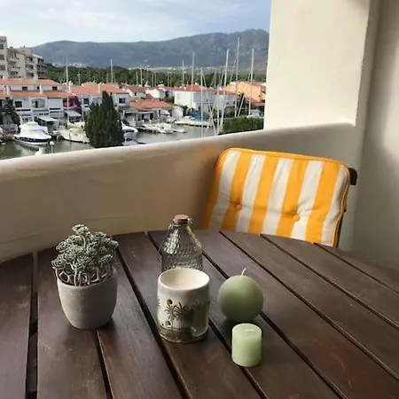 Apartment Superbe En Avec Piscine.