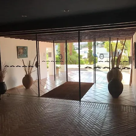 Superbe En Avec Piscine. Apartment *